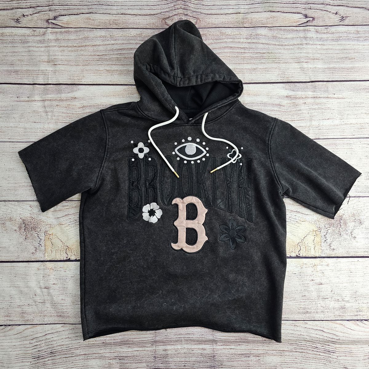 SD SPORTS " BROOKLYN " CROPPED HOODIE