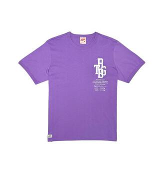 Red Tag Fashionista Tee